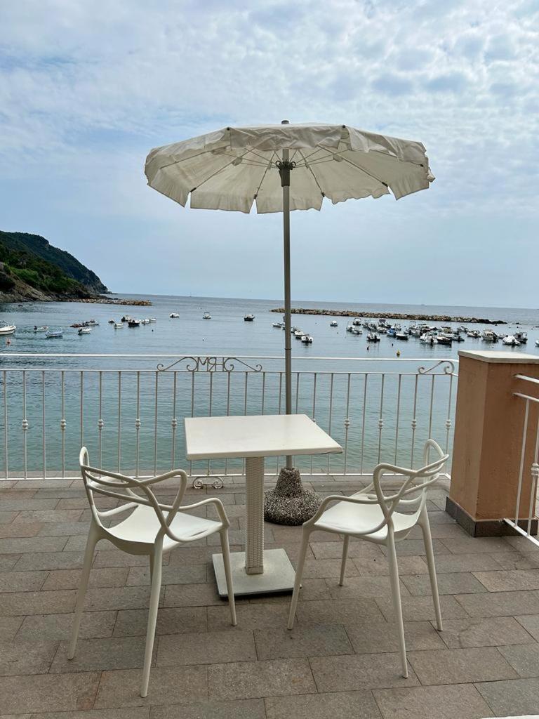 Hotel Miramare Sestri Levante Esterno foto