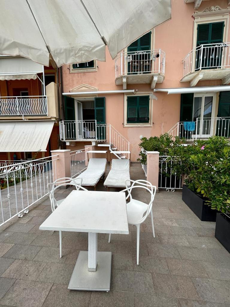 Hotel Miramare Sestri Levante Esterno foto